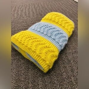 Vintage Knit Blanket Striped Afghan Shell Crochet Pattern Blue Yellow 38x70